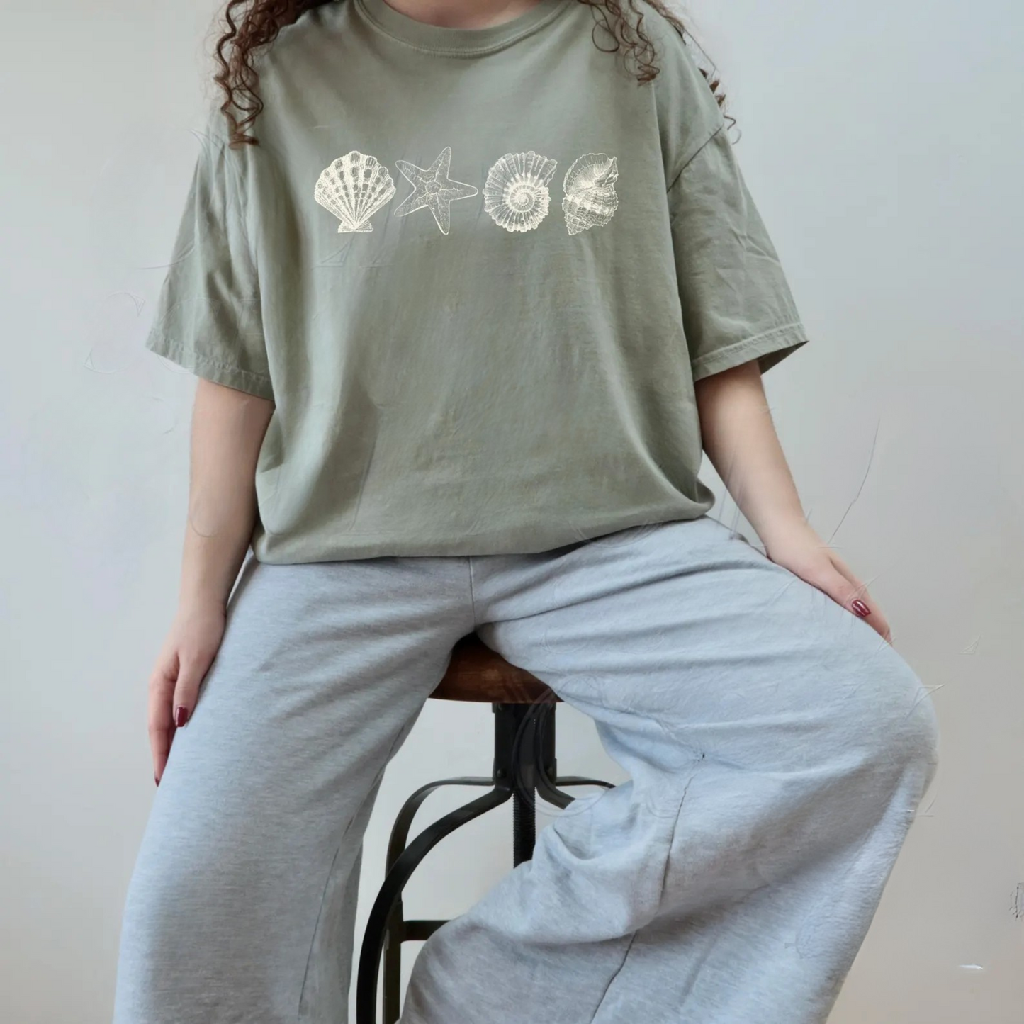 Seashells Tee V10